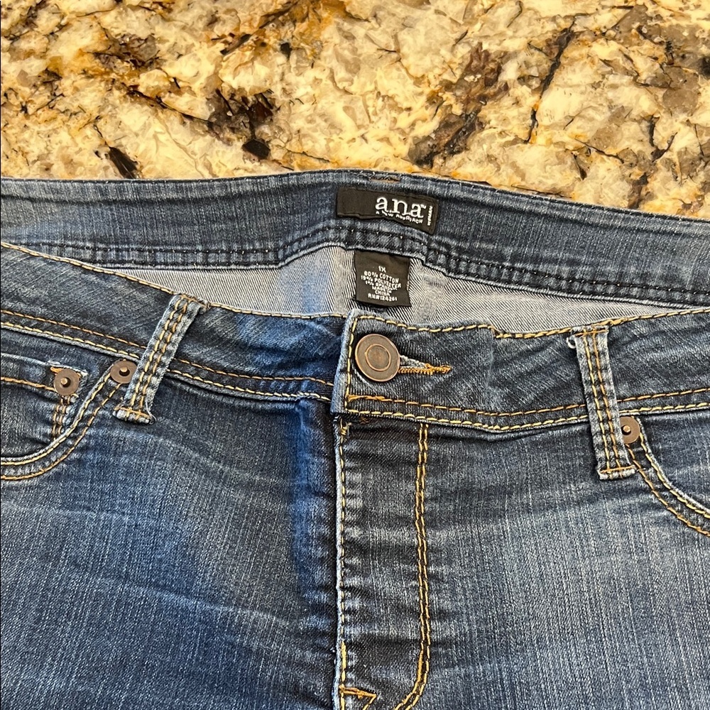 Women’s Blue Stretch Denim Jeans - Picture 4 of 4